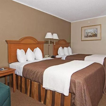 Norwood Inn & Suites Mankato North Mankato 客房 照片